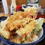 天丼てんや - 海老穴子天丼￥980 ホリゾンタルアングル