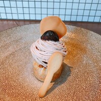 KOST - 渋皮栗のマロンパイ