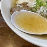 中華そば 煖々 - スープ