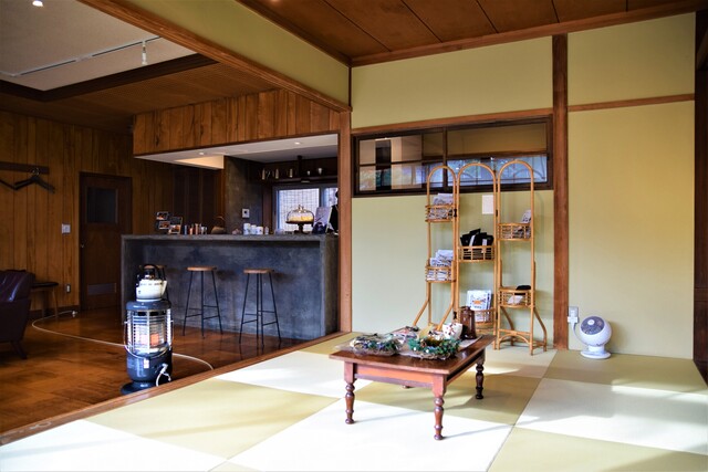 暮らす店 実と花 本郷 カフェ 食べログ