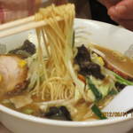 香林 - 味噌ラーメンの麺