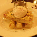 Bar à Vin ムッシュ ヨースケ - 白アスパラのグリル