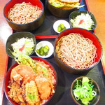 そば処たか松 - ２人の日替わりセット・天丼＋そば＋ミニサラダ　８８０円（税込）【２０２０年１２月】