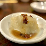 大衆中遊華食堂 八戒 - 発酵白菜水餃子 取分け後