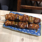 石井 - とり、塩胡椒が効いてウマイ