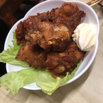 石井 - 唐揚げ、生姜が効いてて最高