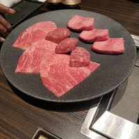 焼肉うしごろ 銀座並木通り店 - 