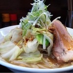 太麺野菜盛り 横から