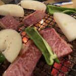 ホルモン焼き 炭商 - 