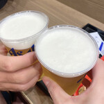 たこ家道頓堀くくる - プラのビールカップは久しぶりのペコペコ感〜〜〜
(● ˃̶͈̀ロ˂̶͈́)੭ꠥ⁾⁾