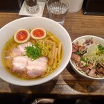 櫻井中華そば店 - 特製中華そば(塩) & 炙りチャーシュー丼