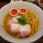 櫻井中華そば店 - 特製中華そば(塩)