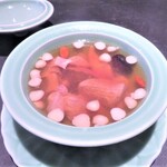 仁修樓 - 薬膳蒸しスープ