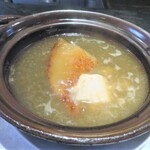 仁修樓 - フカヒレステーキの上湯スープ煮