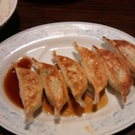 らーめん ほくしん  - 餃子セット（367円）単品頼むなら同じ値段でライス付き