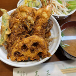天三 - 季節の天丼（牡蠣、海老、椎茸の海老詰め、野菜）