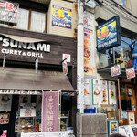 TSUNAMI - 並んだ二店舗ともtsunamiさんです。
左店舗の二階に案内されました。、