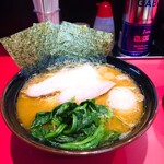 横浜ラーメン 真砂家 - 激うまラーメン(￣∇￣ﾉﾉ"ﾊﾟﾁﾊﾟﾁﾊﾟﾁ!!✨✨✨