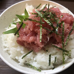 居喰処 光 - 2020/12/19
      本日の日替り マグロすき身丼 500円