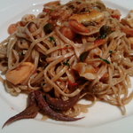 カメレオン - 魚貝類のトマトソース