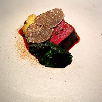 ライラ - 蝦夷鹿のロースト　黒トリュフ