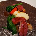 ALLIE - ランド産鴨胸肉/グリーンマスタードのジュ