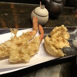 十一 - ずわい蟹と百合根の天ぷら (800円)