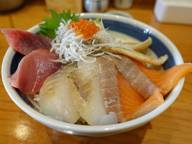 沼津港 五鉃 ゴテツ 沼津 海鮮丼 食べログ 沼津港 五鉃 ゴテツ 沼津 海鮮丼 食べログ