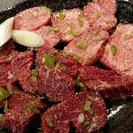 焼肉ホロン - 上塩サガリと上タン