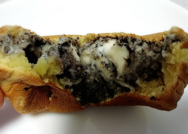 あじまん本舗 郷野目ストア真室川店 - 真室川（たい焼き・大判焼き）の写真