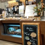 Bread & Coffee by MOTOTECA - 