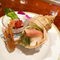 横浜瀬里奈 ステーキドーム - 