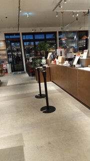 Bread & Coffee by MOTOTECA