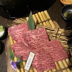 h Oumigyuuyakiniku Hanabi - 