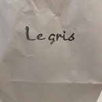 Le gris - 