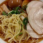 東大阪市花園ラグビー場 食堂 - 麺とチャーシュー