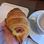 サンマルクカフェ - ハムチーズクロワッサン