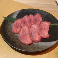 近江うし焼肉 にくTATSU 銀座店 - 