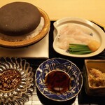 道人 - ●トラフグの石焼き、てっぴ