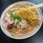 Ouja - 麺のリフトアップ