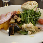 トラットリア エ ピッツェリア アミーチ - 