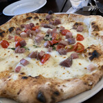 トラットリア エ ピッツェリア アミーチ - 