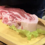 ヨプの王豚塩焼 熟成肉専門店 - 