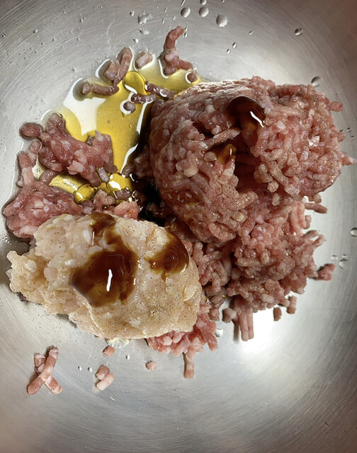 阿久津精肉店 - 緑が丘（その他）の写真