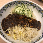 蘭州牛肉拉面 - 牛肉炸酱面(ジャージャー麺のビャンビャン麺)