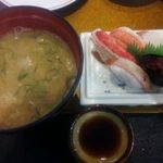 紋別プリンスホテル - 51 蟹寿司盛り・毛ガニ味噌汁