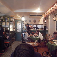 ダニエルズ - 店内こんな雰囲気★良い感じですが、少しクリンリネスが気になる。