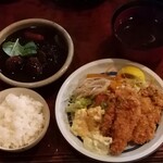 味乃にしき - 2020/12/02 日替りランチ―和牛舌煮込み、かきフライ ➡ 大きくてプリップリのかきフライ、牛舌も柔らかくて美味しかったです！