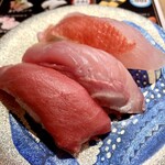 Sakanayasan No Shinsen Kaitenzushi - 