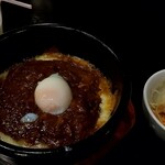 Sapporo Tokunou Kare - 石焼チーズ＆温玉カレー